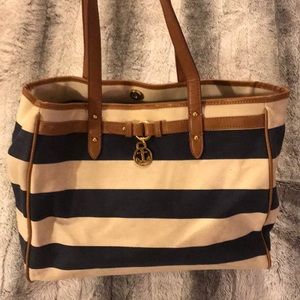 Tommy Hilfiger striped bag!